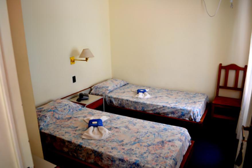Hotel Riviera Córdoba Kültér fotó